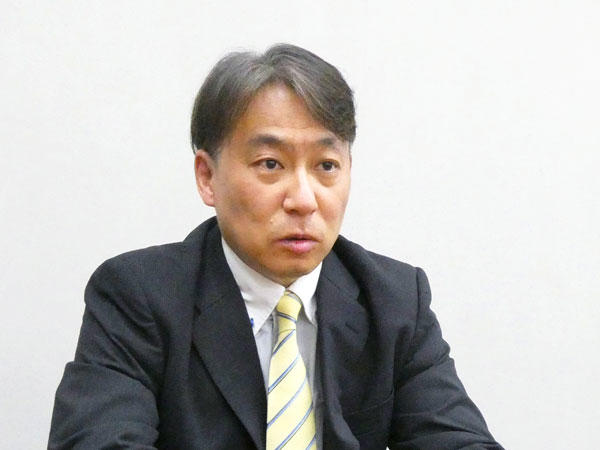 斎藤氏